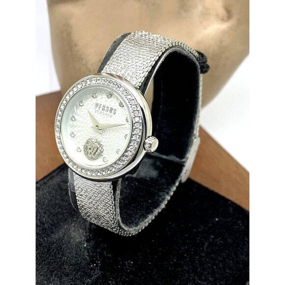 Versus by Versace Women's Watch VSPZJ0421 Silver Dial Mesh Steel Band 28mm - Picture 2 of 14